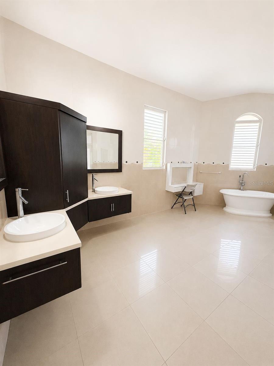 Bo Tallaboa Alta Solar 1 Carr 132 Km Hm 16.3 Property Photo 6