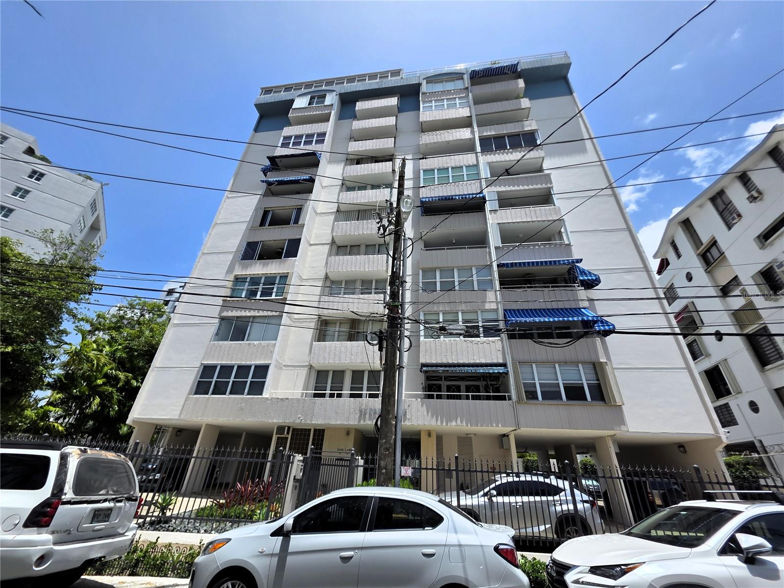 65 CALLE SANTIAGO IGLESIAS #802