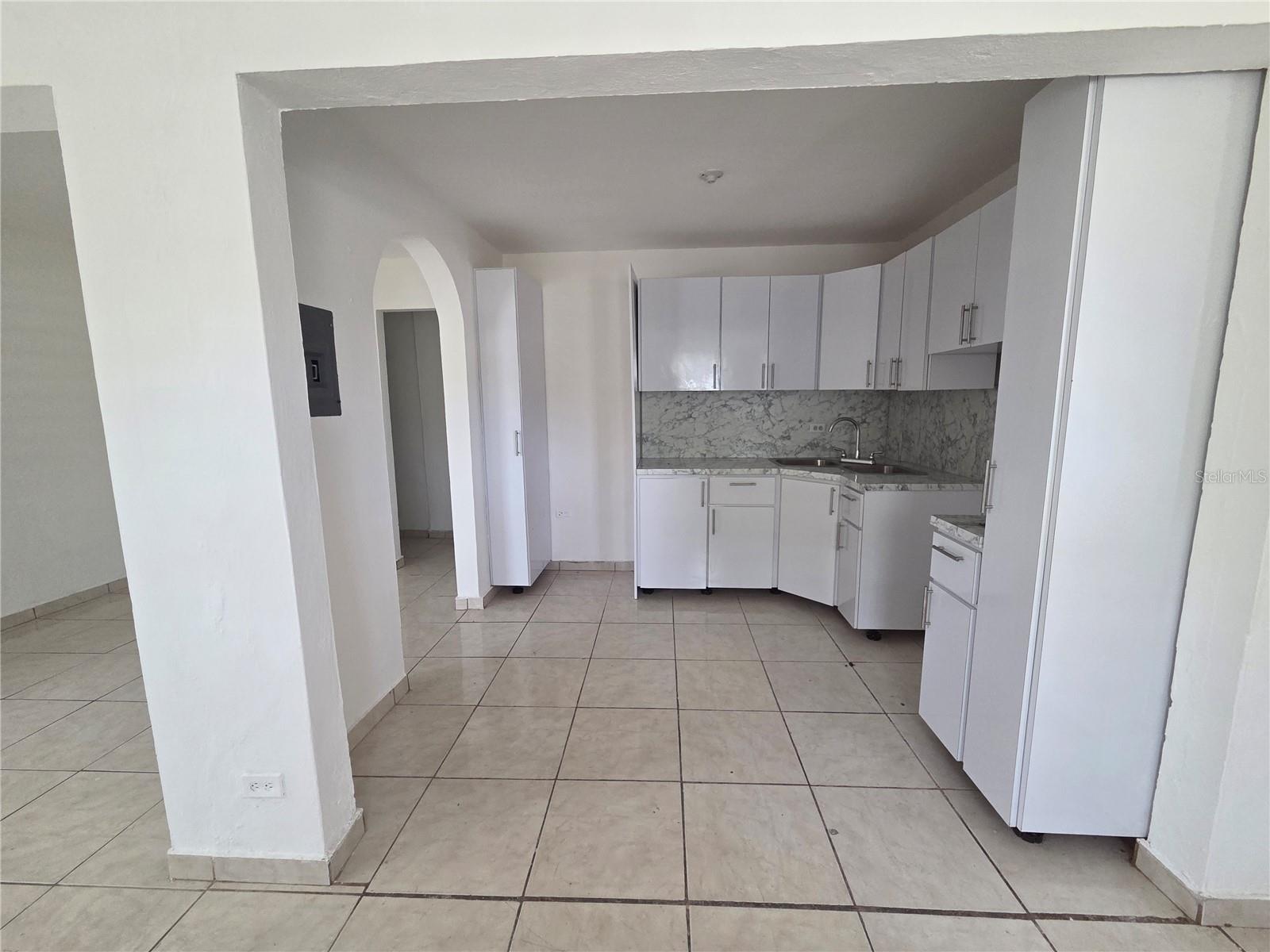 Hato Rey Gardel #28 Property Photo 4