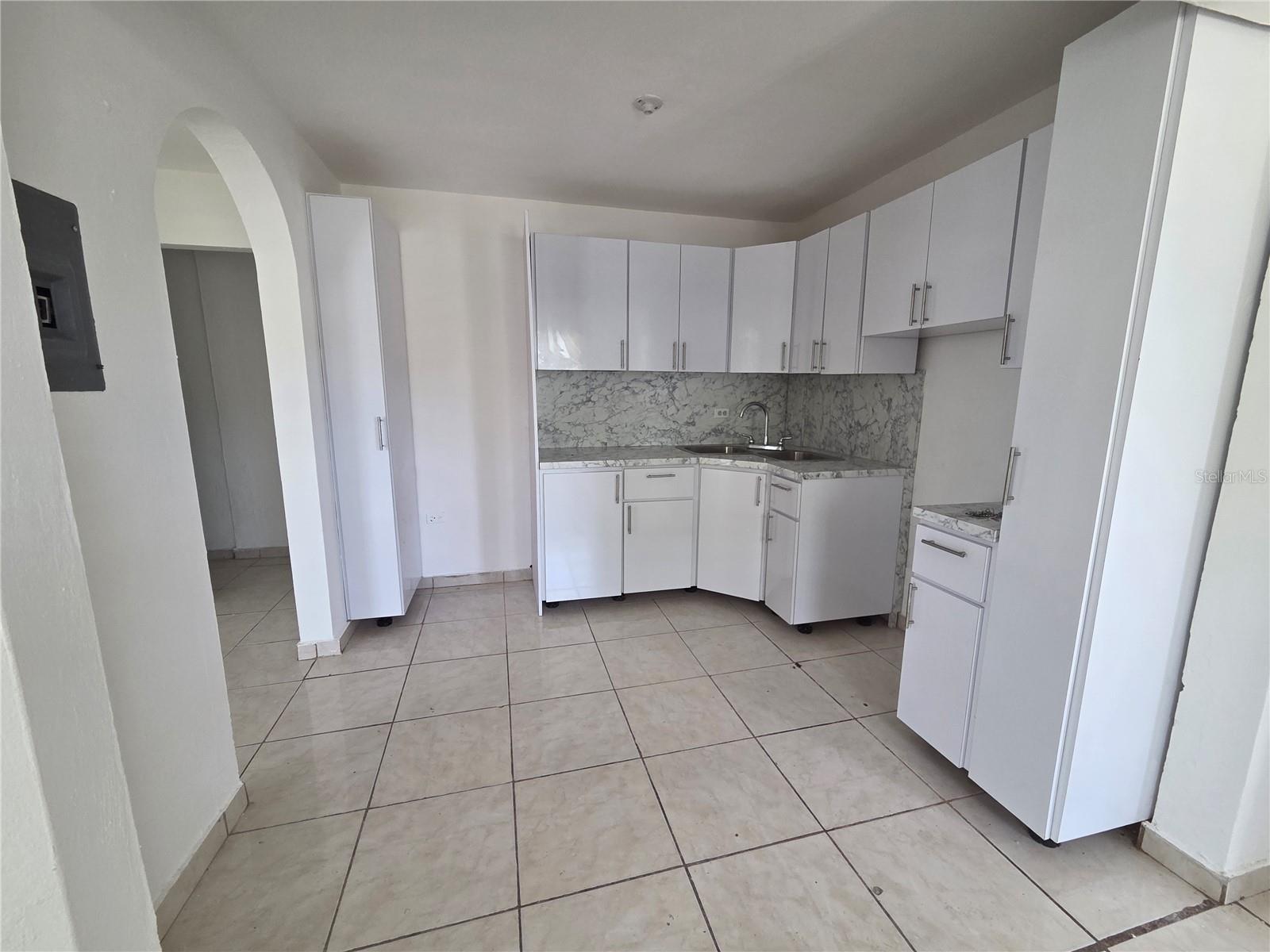 Hato Rey Gardel #28 Property Photo 5