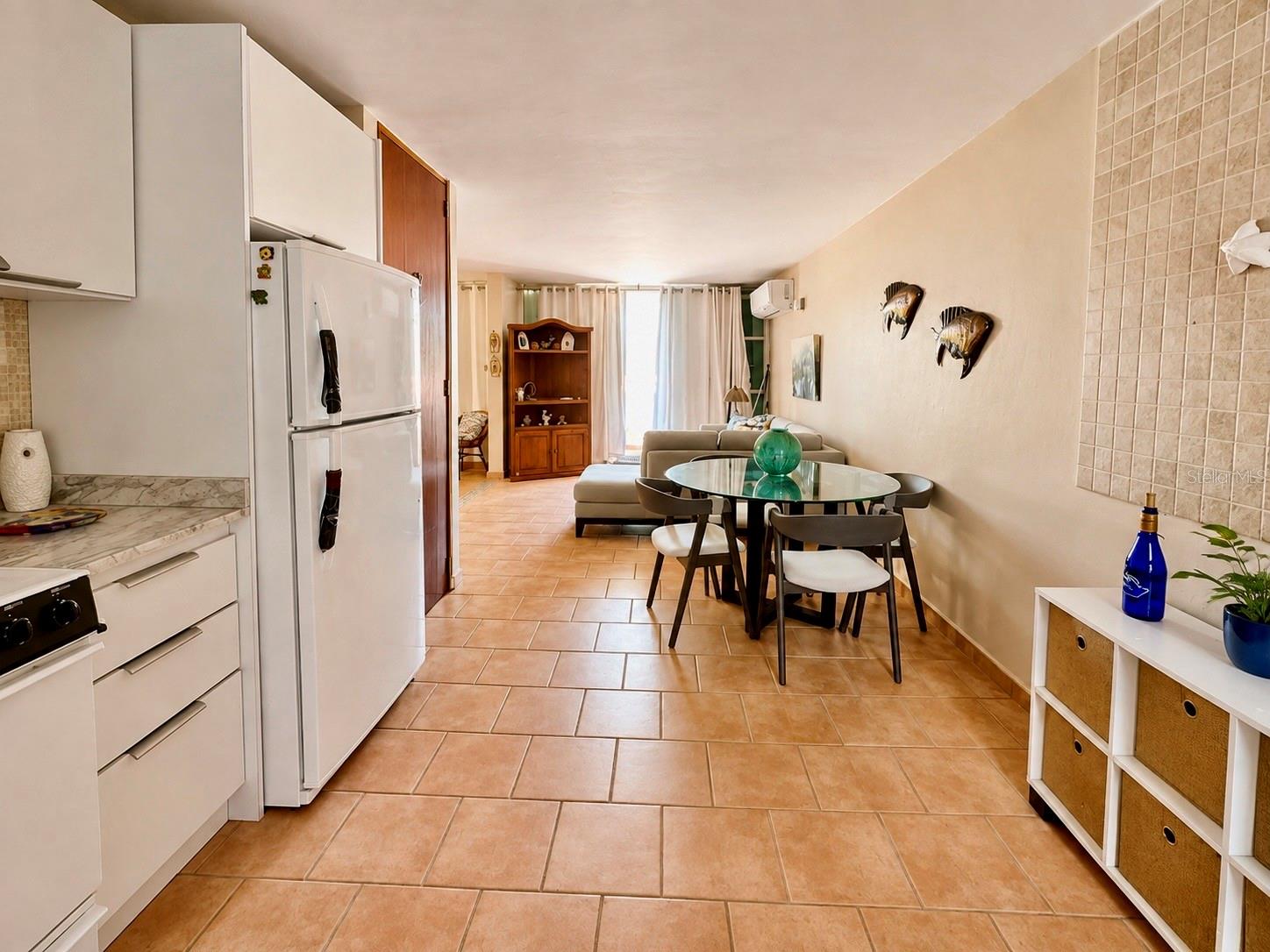 Pr-301 Condo. Vistamar El Combate #b-207 Property Photo 4