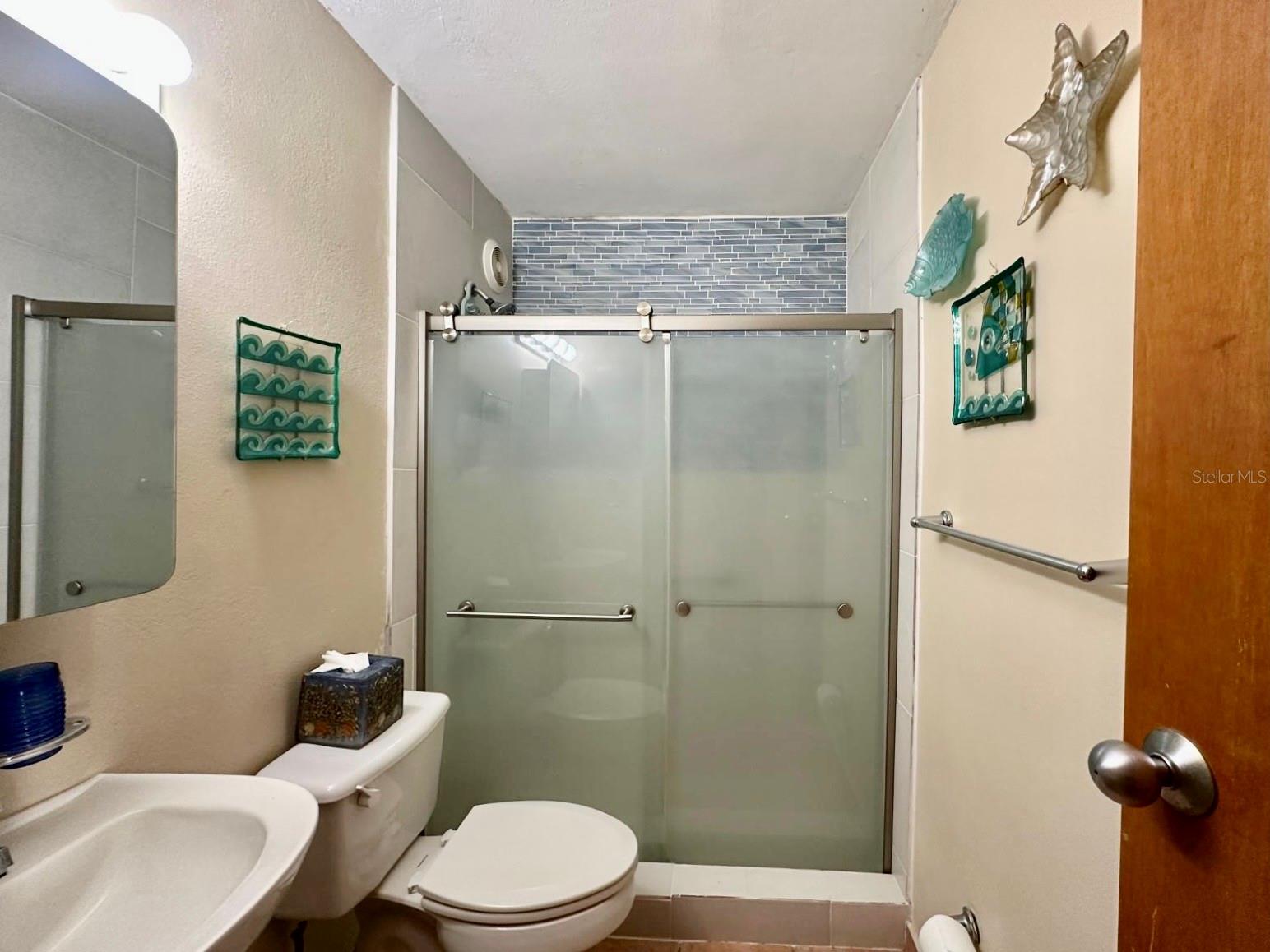 Pr-301 Condo. Vistamar El Combate #b-207 Property Photo 9