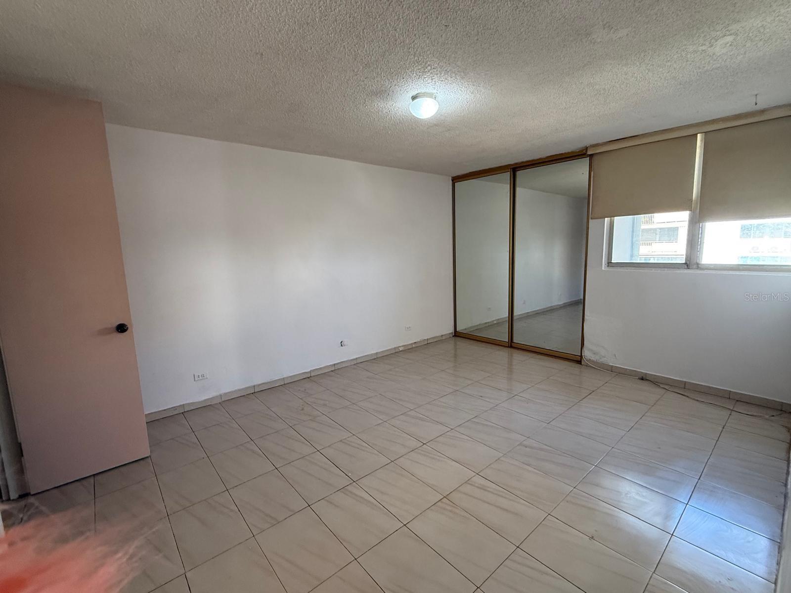 6400 Isla Verde Ave #5d Property Photo 13