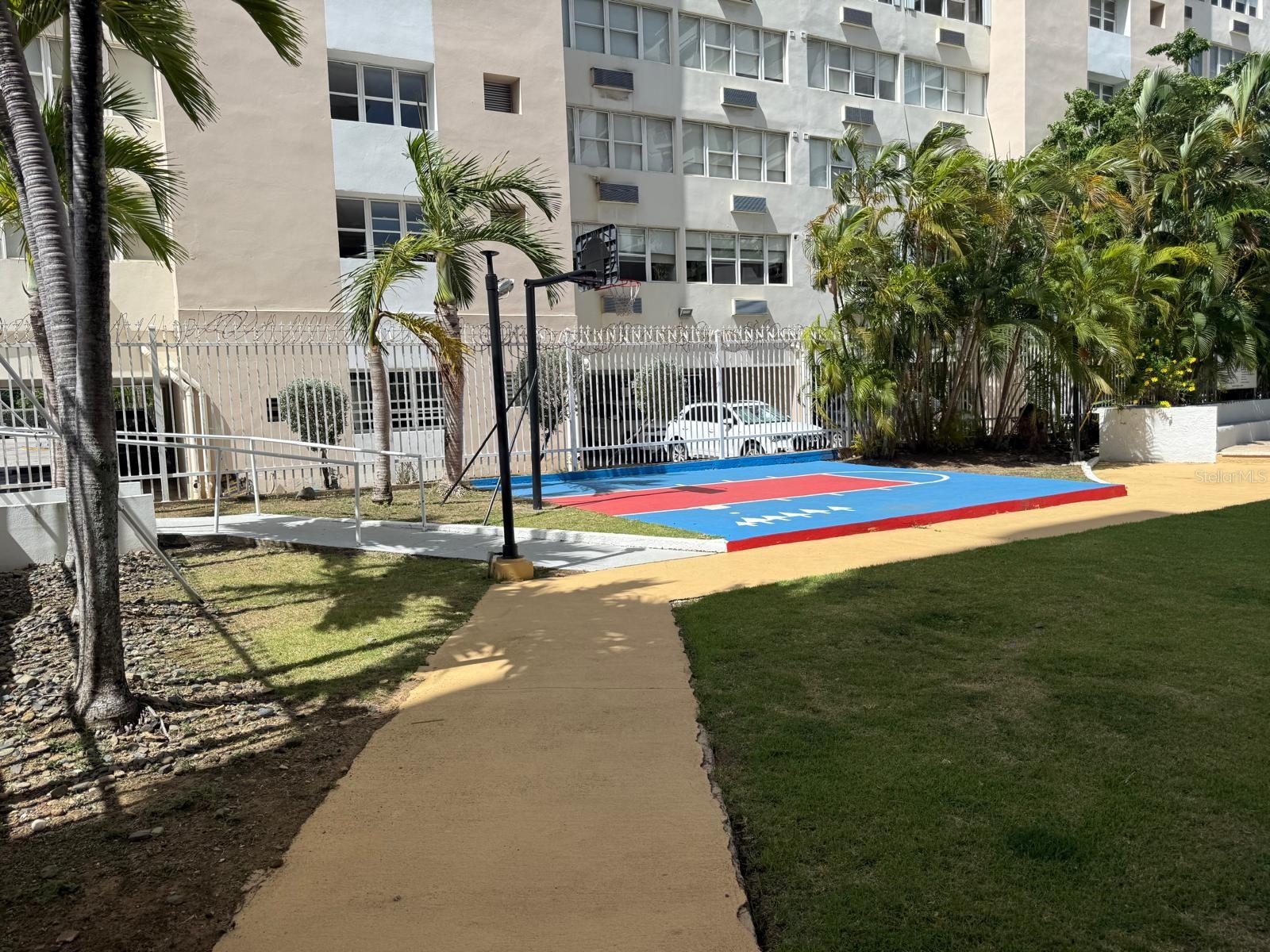 6400 Isla Verde Ave #5d Property Photo 25