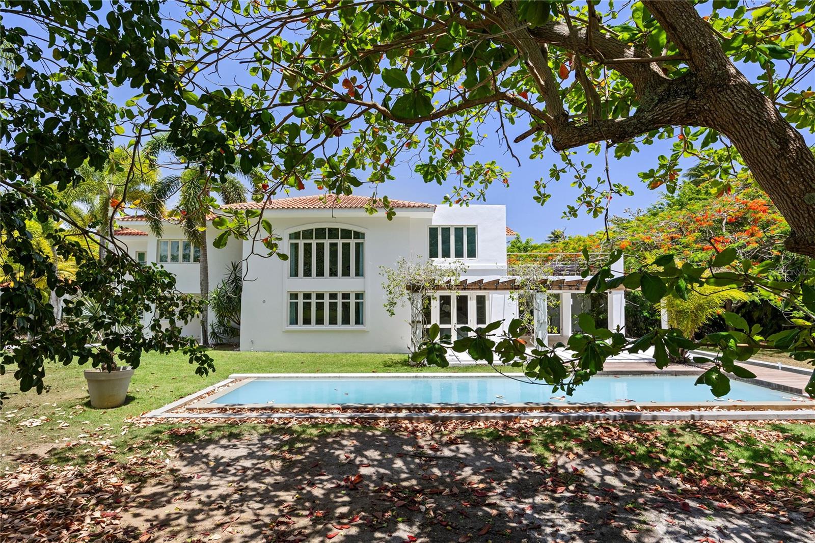 121 Dorado Beach East Property Photo 1