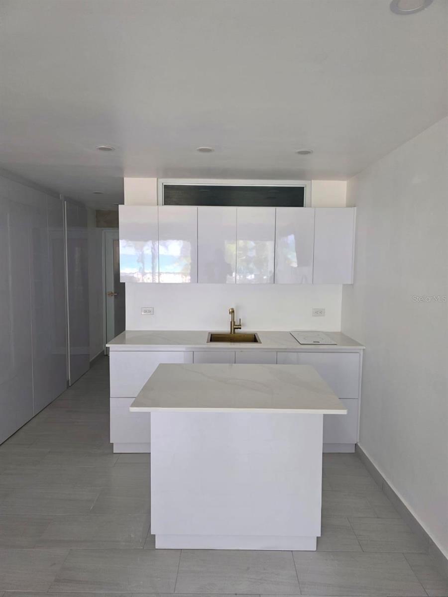 4633 Av. Isla Verde #105 Property Photo 9