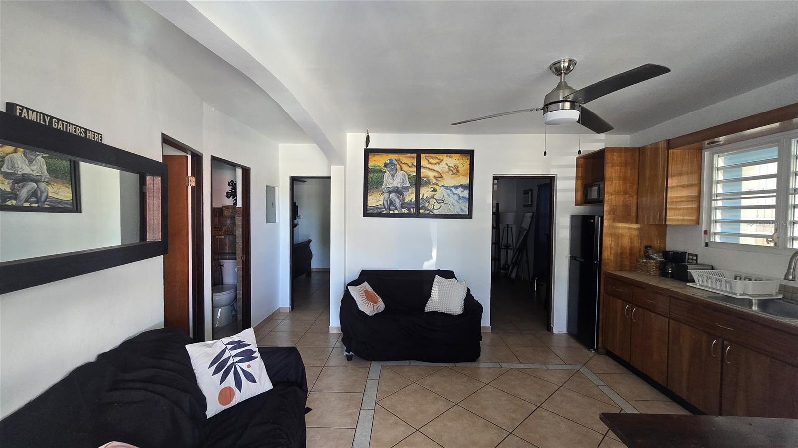3 William Font St Property Photo 2
