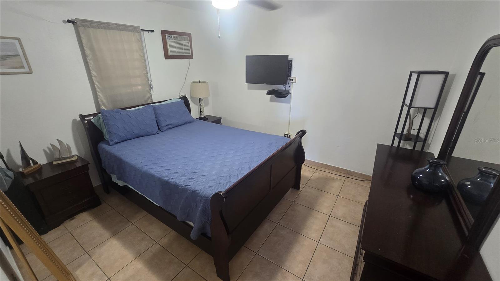 3 William Font St Property Photo 3