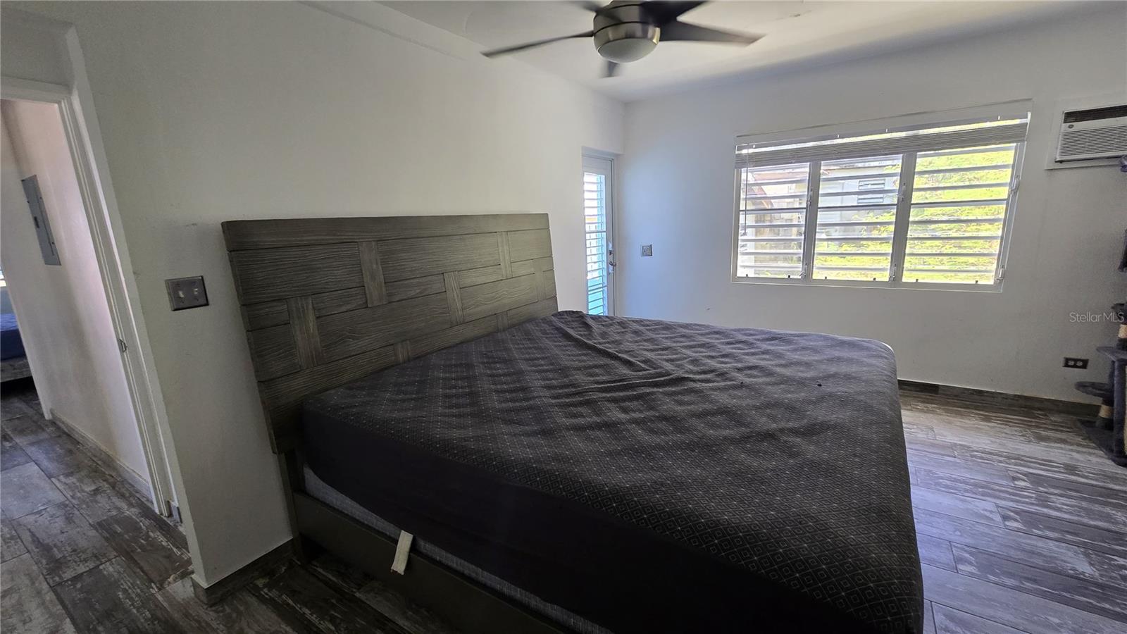 3 William Font St Property Photo 12