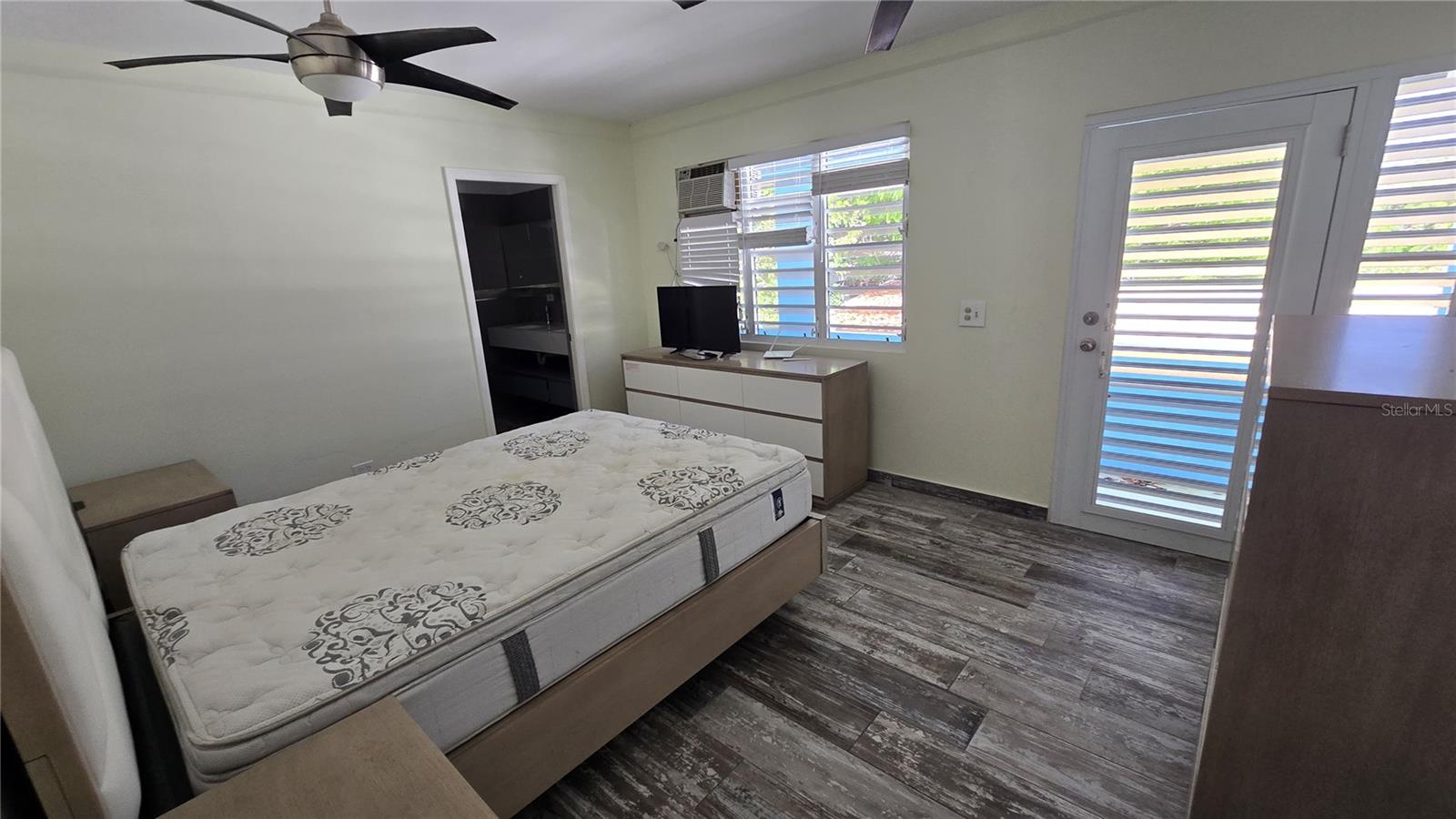 3 William Font St Property Photo 19