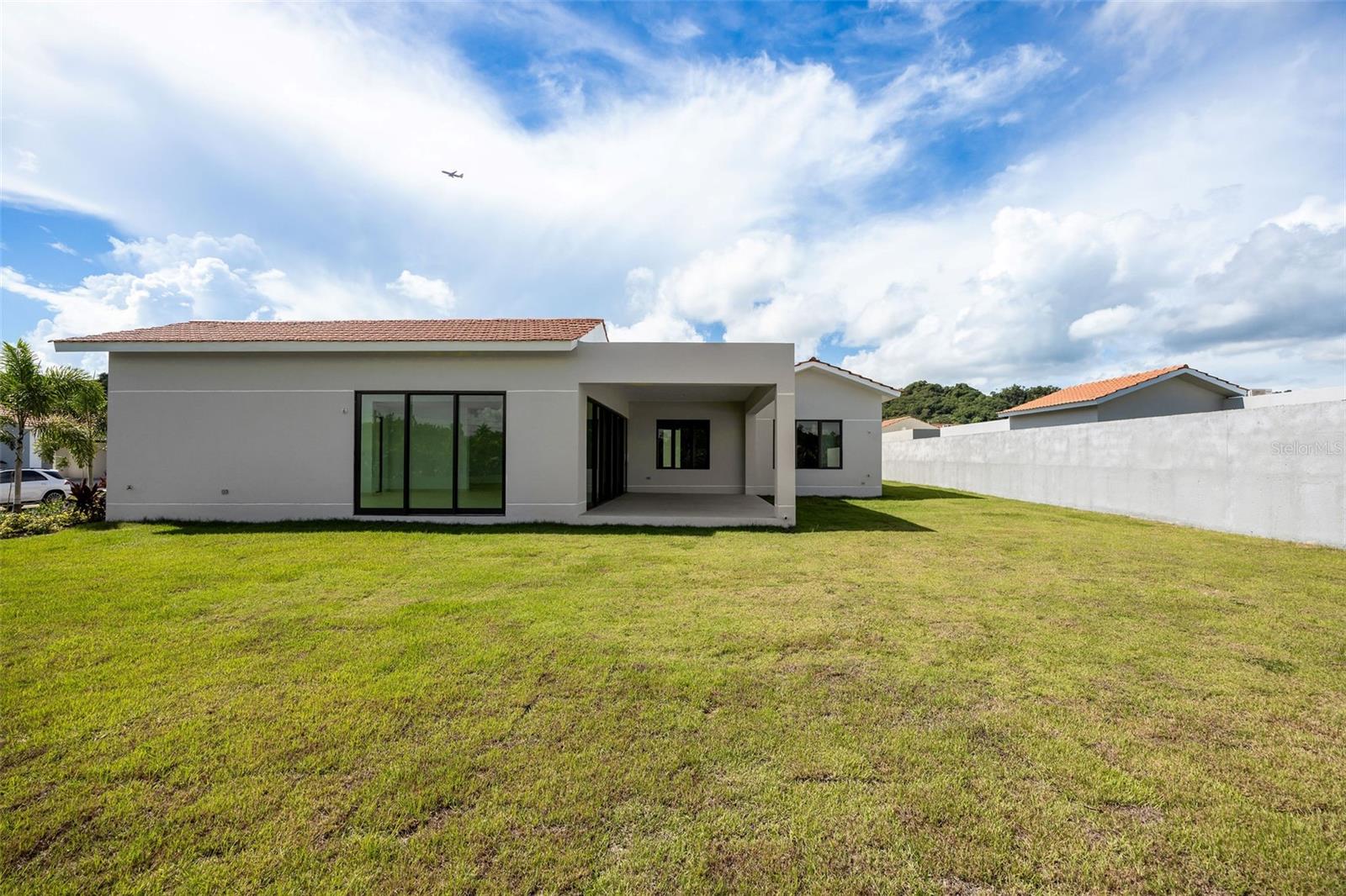 0 Isla De Las Flores Property Photo 13