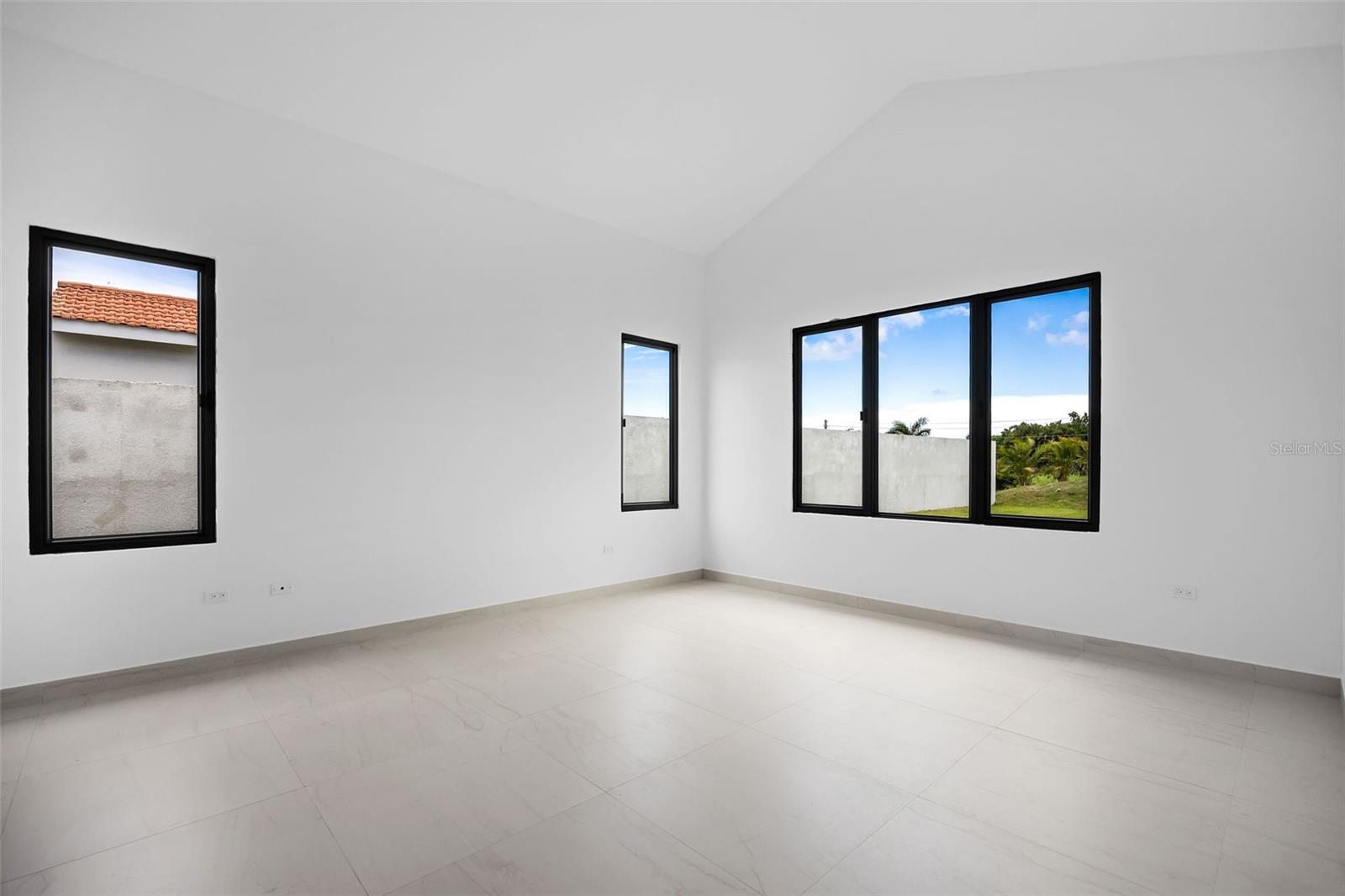0 Isla De Las Flores Property Photo 39