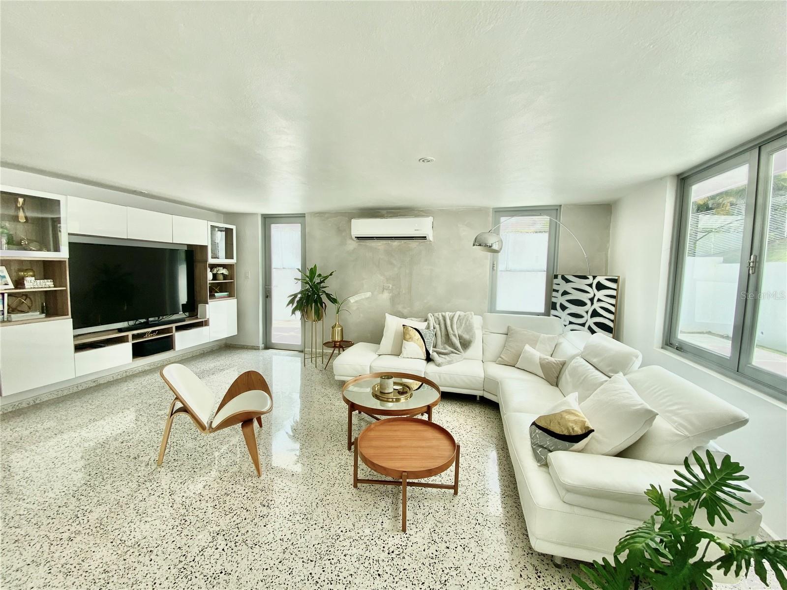 0 Alhambra Property Photo 9