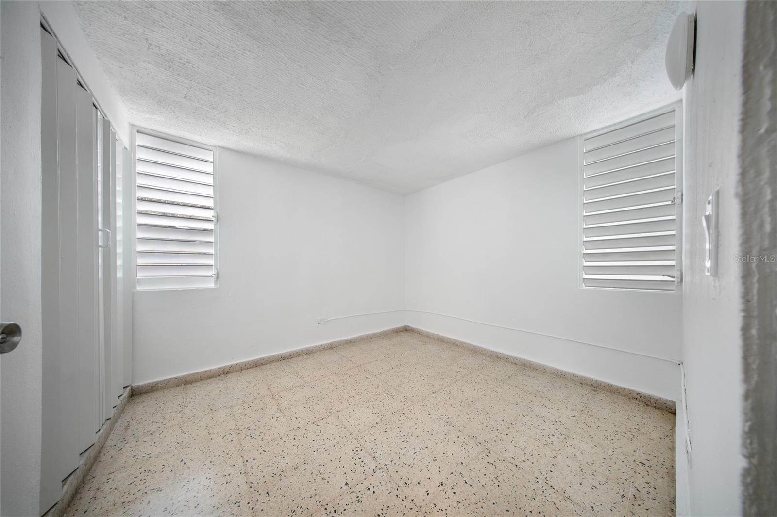 G4 Avenida A Property Photo 16