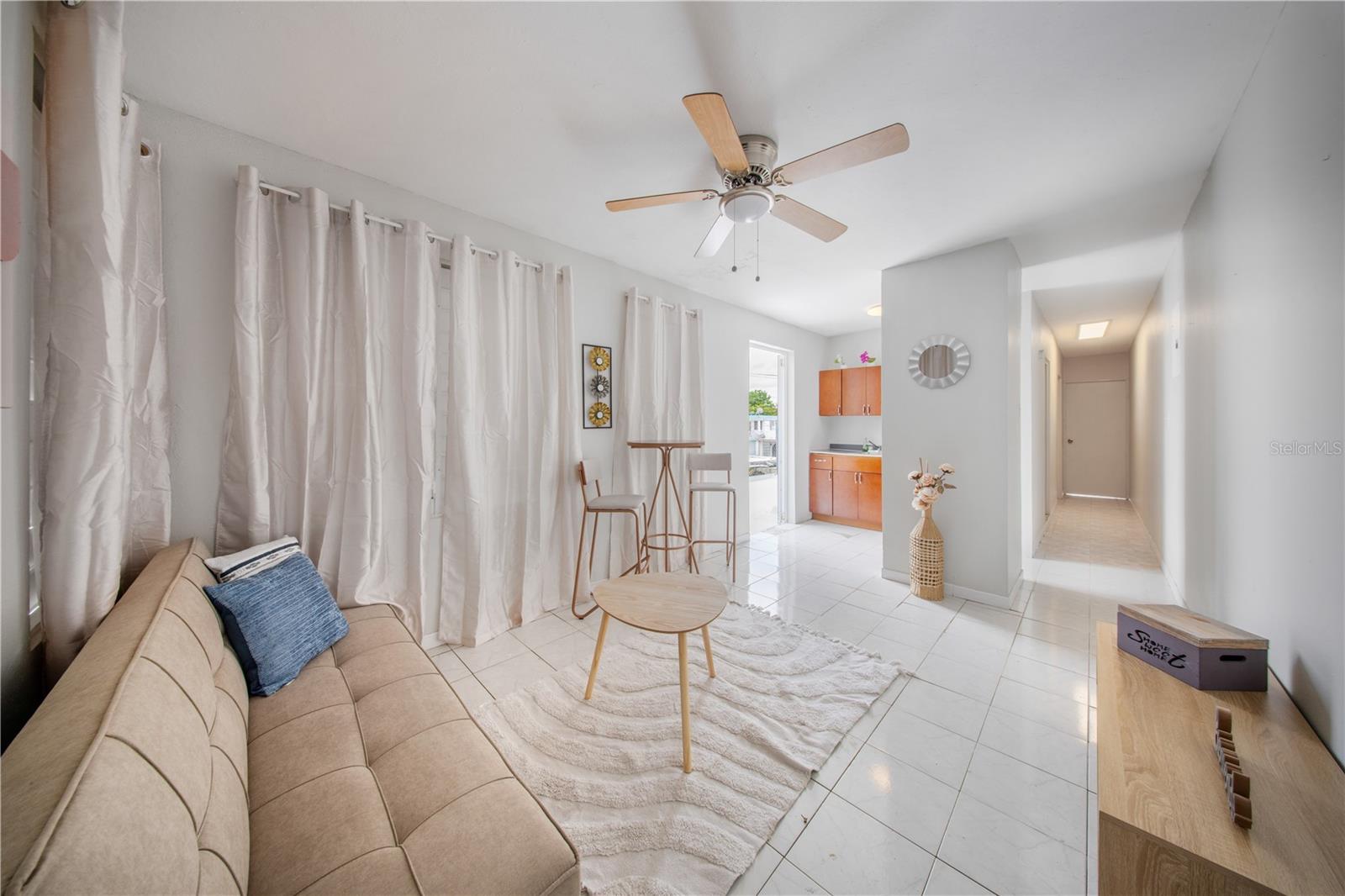 G4 Avenida A Property Photo 38