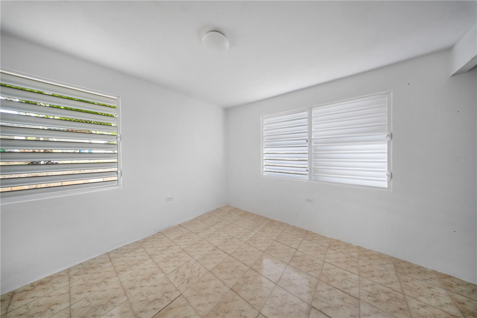 G4 Avenida A Property Photo 42