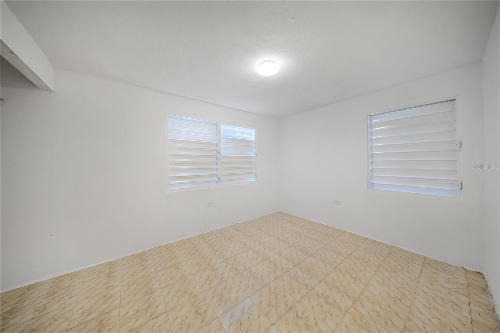 G4 Avenida A Property Photo 44