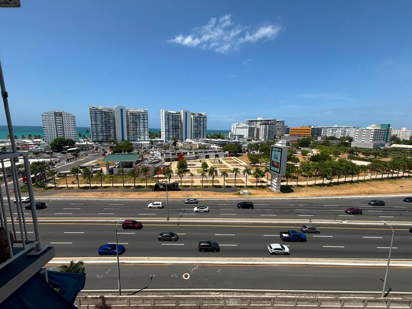 1005 Apt Condominio Mundo Feliz (10mo Piso - Baldorioty Tow #100 Property Photo 4