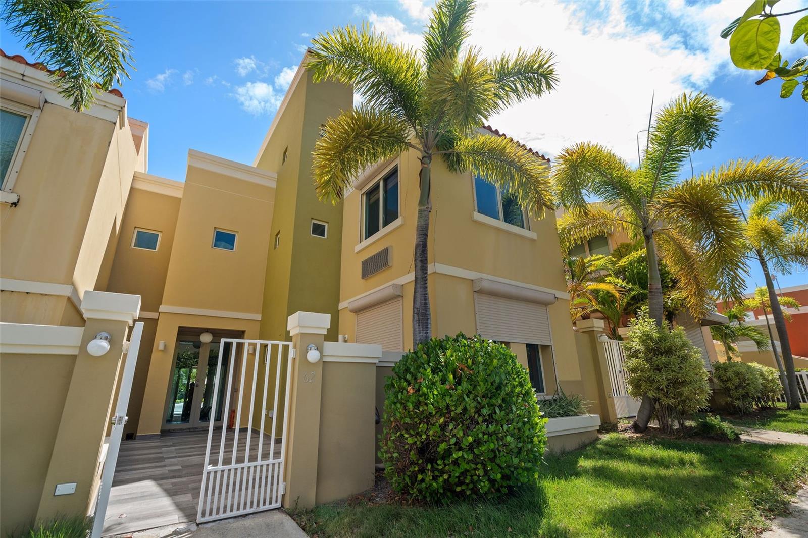 90 CANDELERO DRIVE #62 Property Photo 1