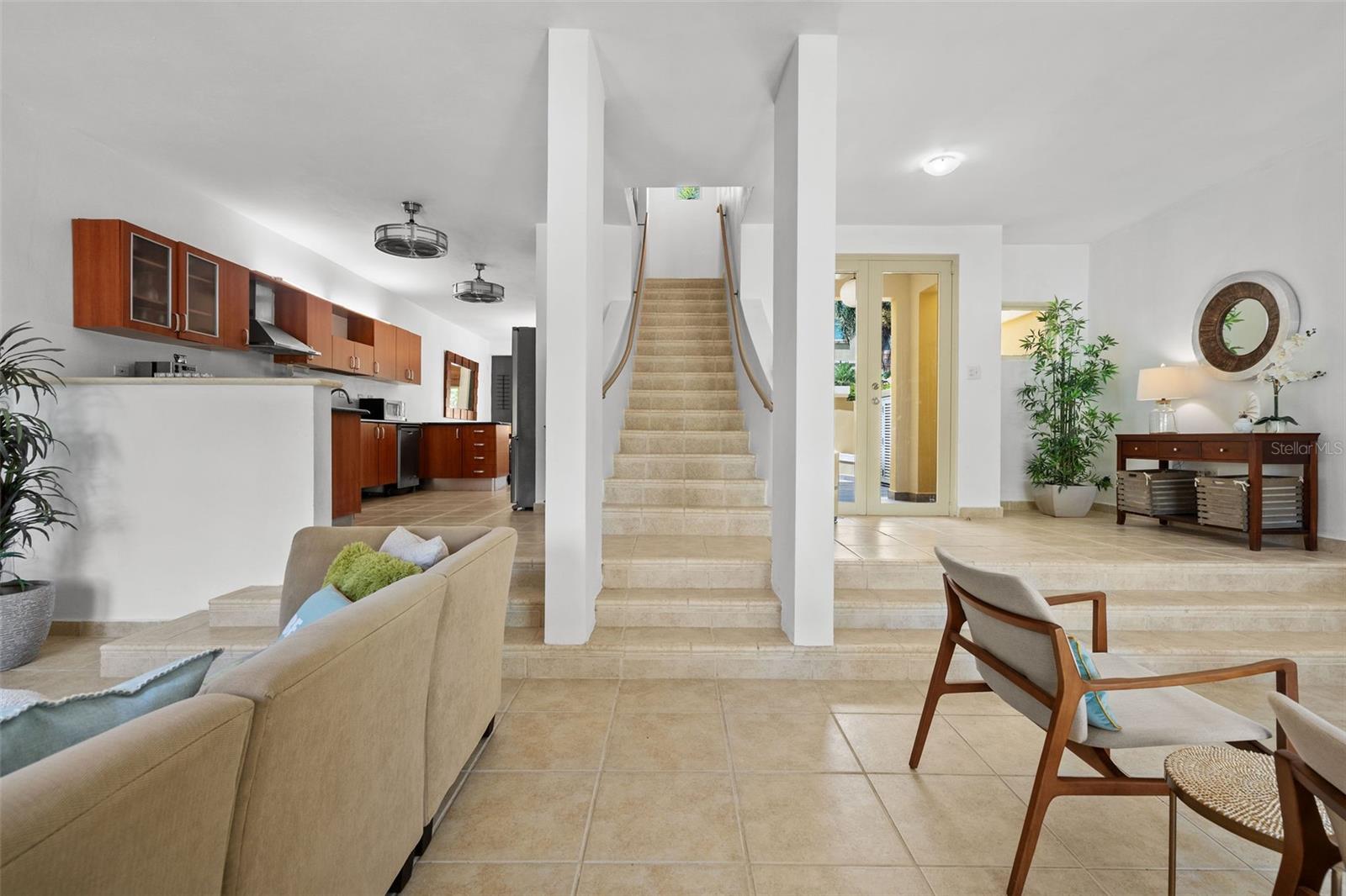 90 Candelero Drive #62 Property Photo 17