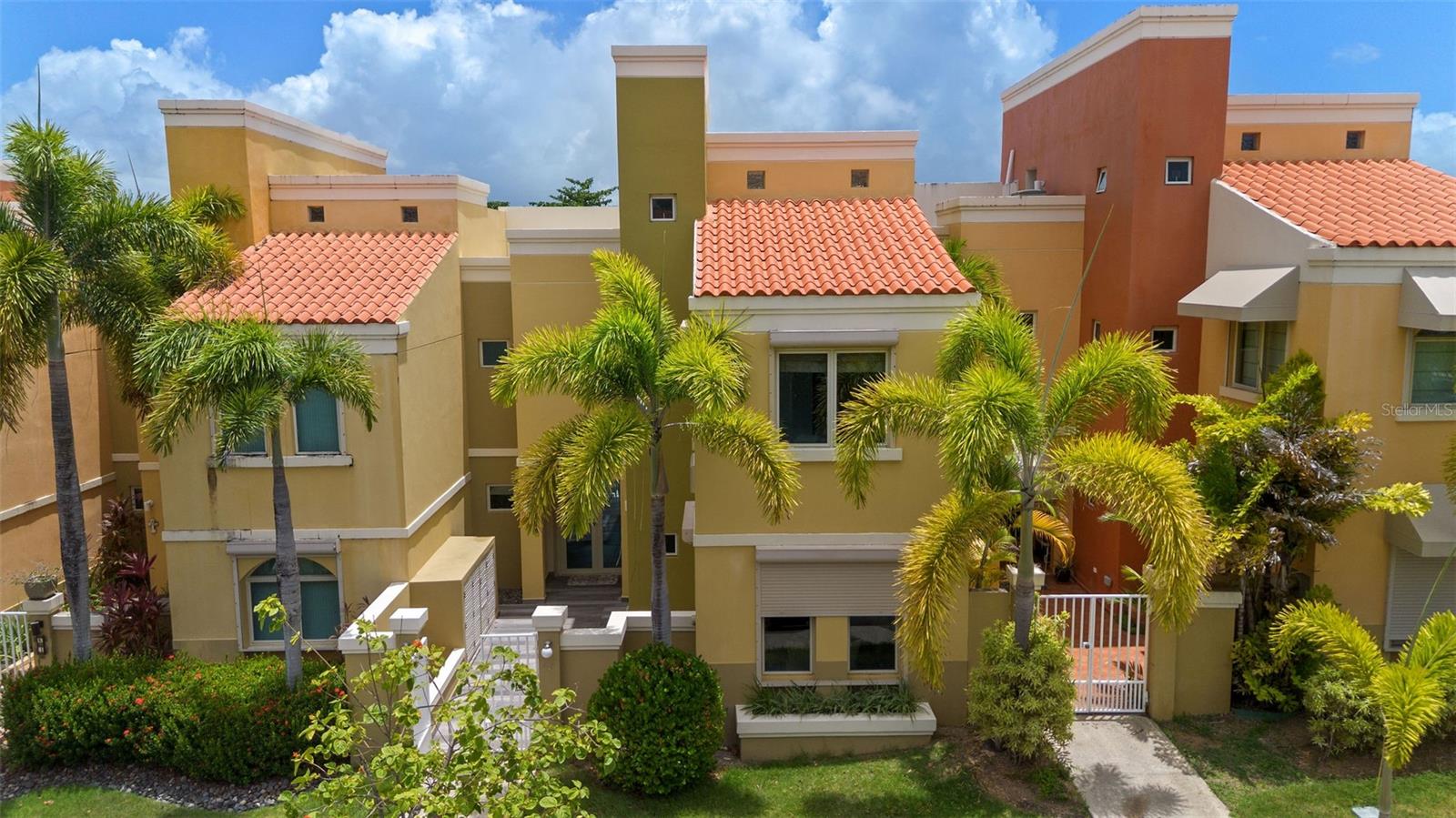 90 Candelero Drive #62 Property Photo 32