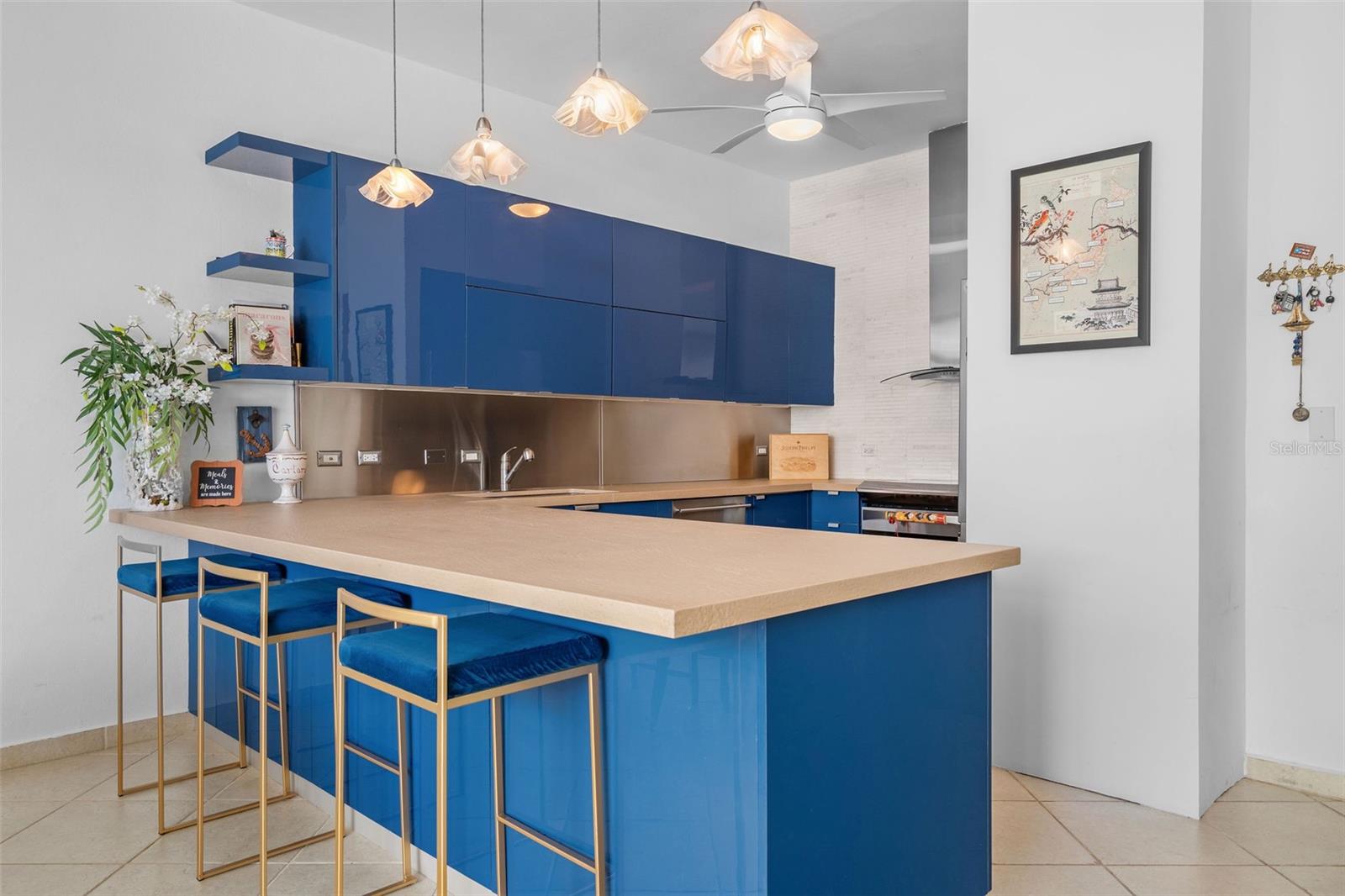 300 Harbour Drive #a7 Property Photo 11