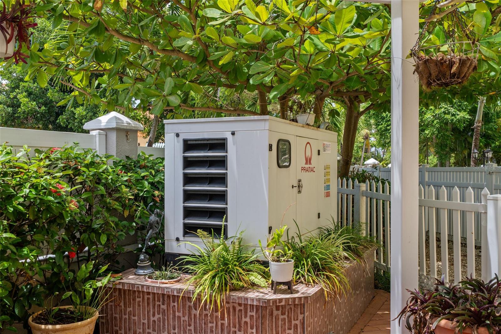 300 Harbour Drive #a7 Property Photo 18