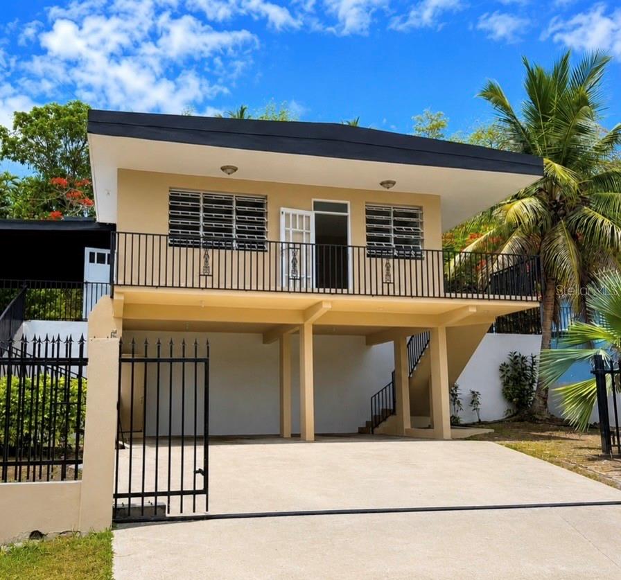 Brisas De La Montaña Carr. 852 Km.hm 5.3 #c-3 Property Photo 1