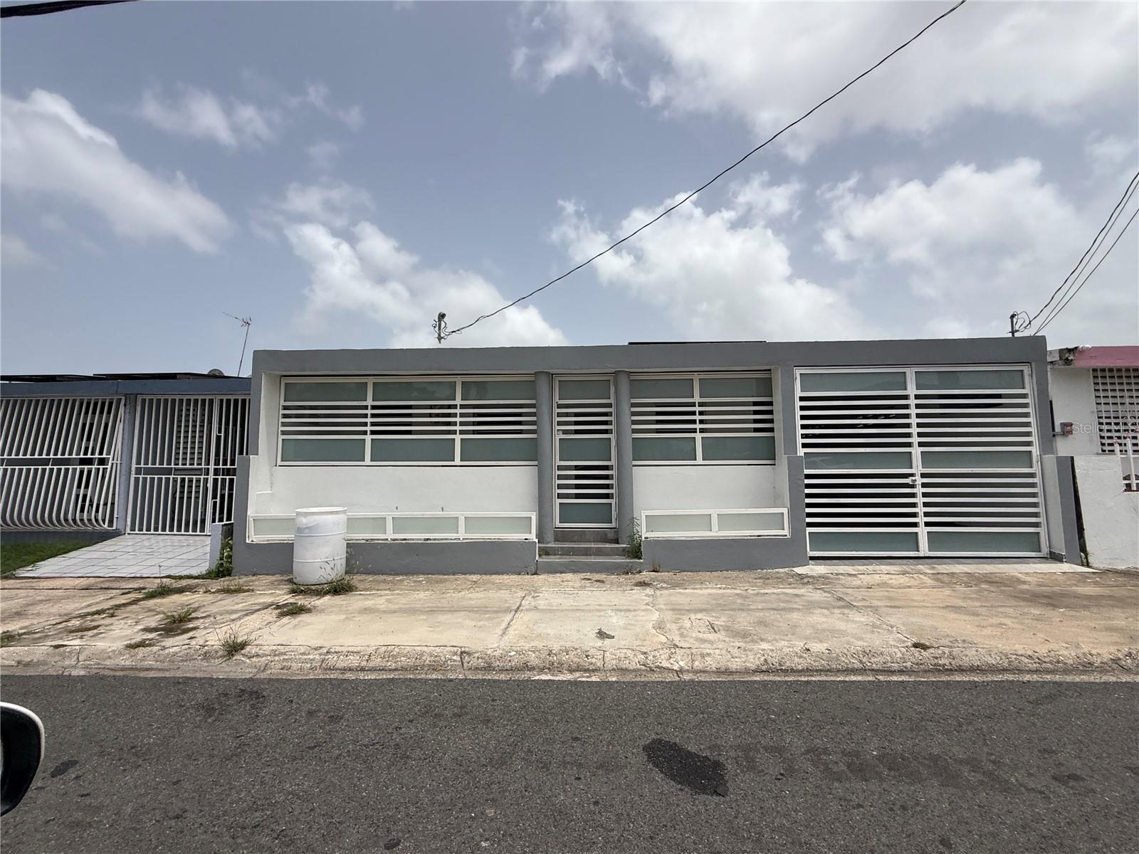 . 26 #m25 Property Photo 1