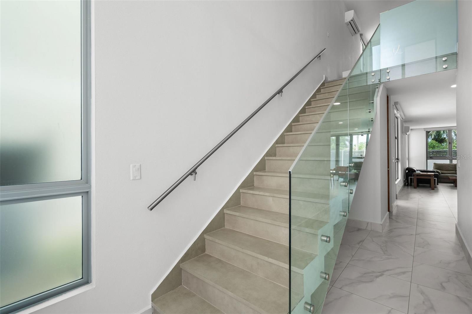 Riviera 58 Central Park St Property Photo 8