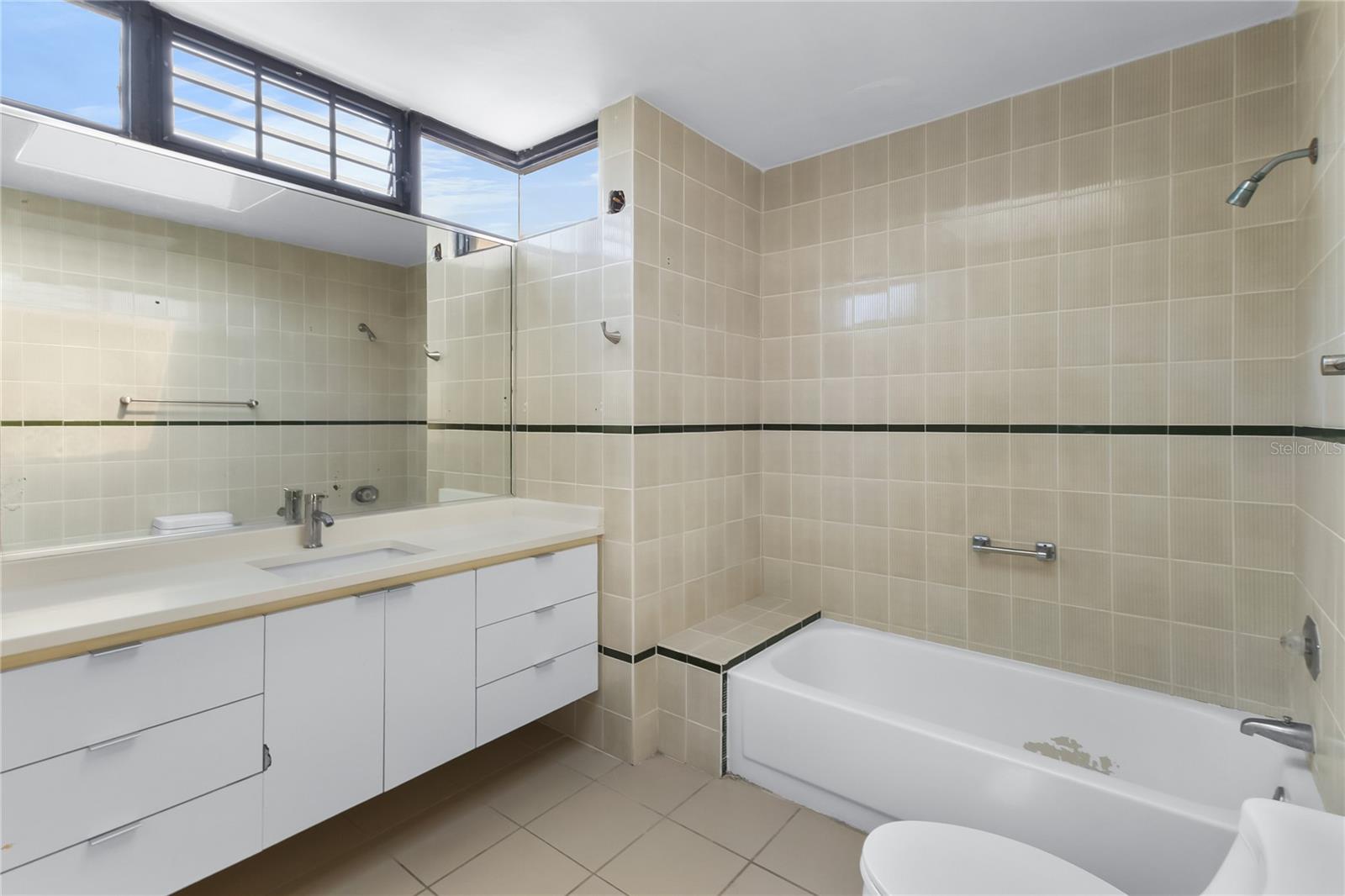 170 Palmas Dr #a1 Property Photo 23
