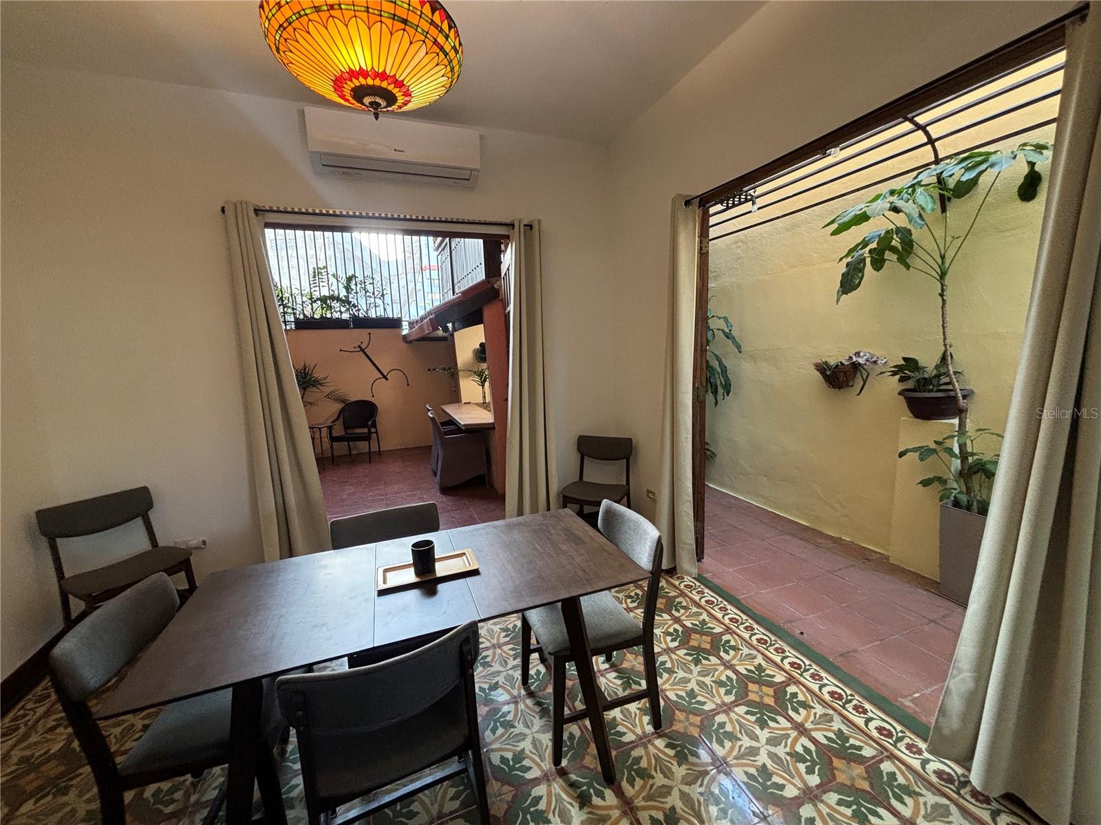 456 Calle Saldaña Property Photo 14