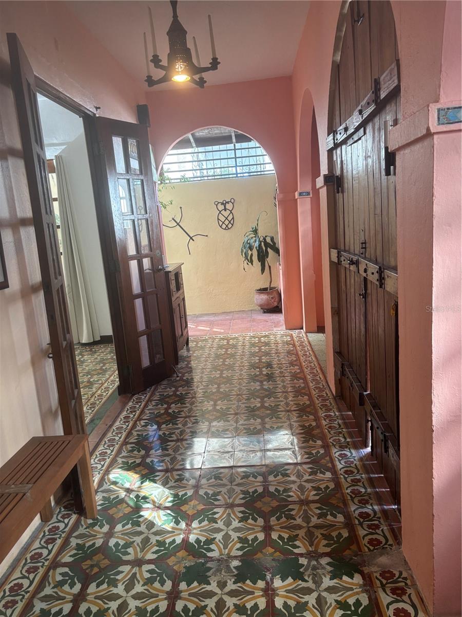 456 Calle Saldaña Property Photo 20