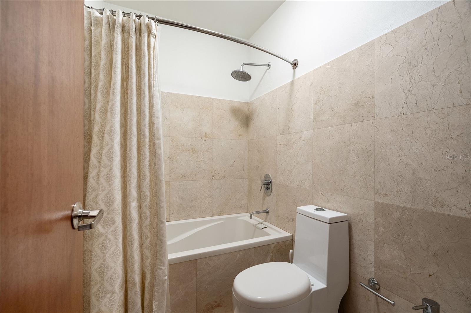 59 Lirio #301 Property Photo 19