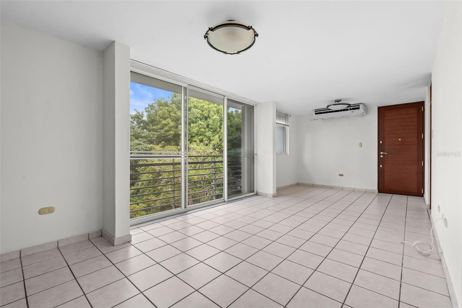 Ave. Sagrado Corazon Ave. Sagrado Corazon #303 Property Photo 6