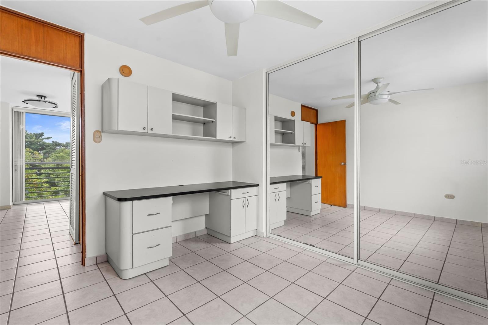 Ave. Sagrado Corazon Ave. Sagrado Corazon #303 Property Photo 18