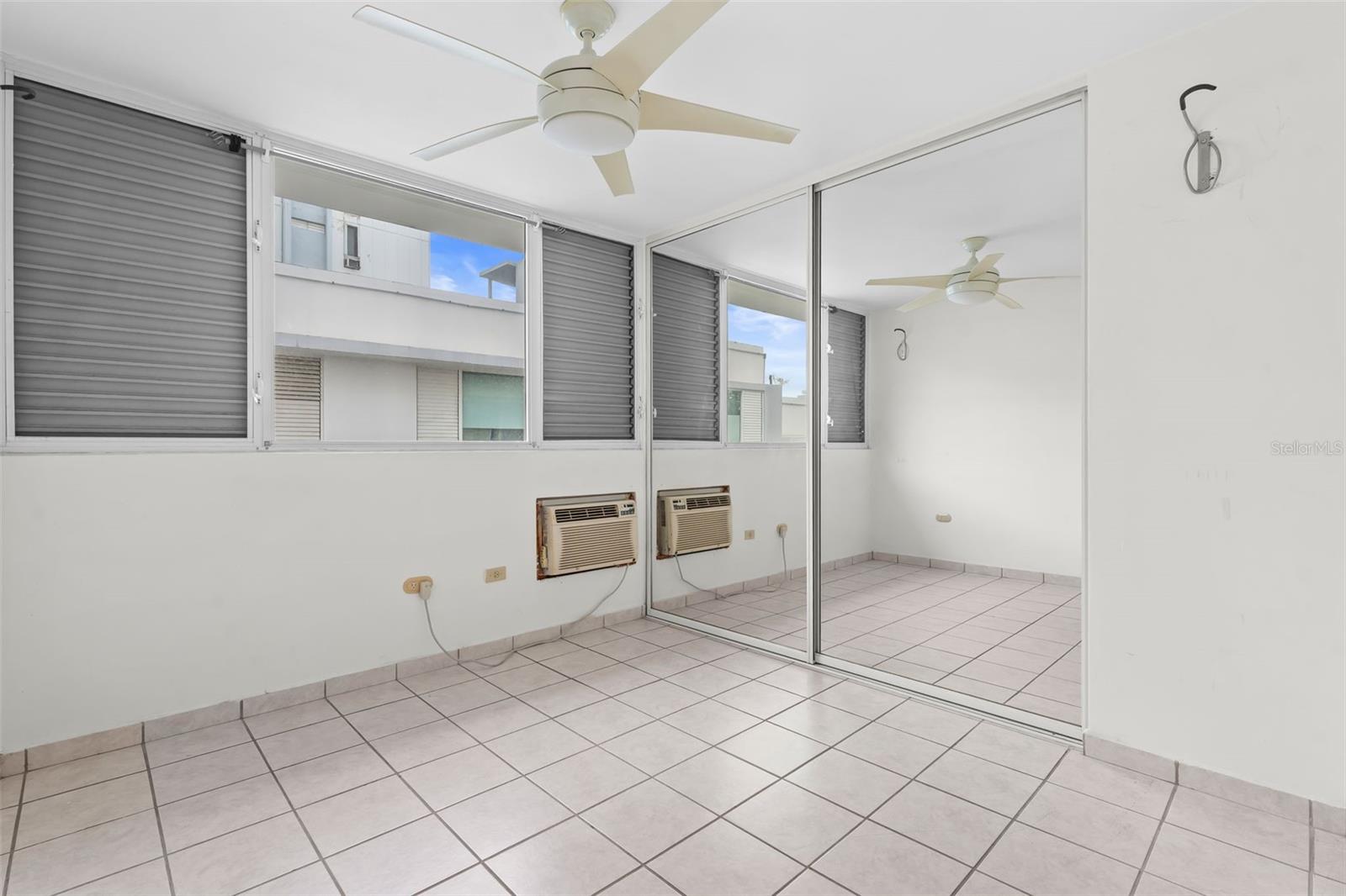 Ave. Sagrado Corazon Ave. Sagrado Corazon #303 Property Photo 20
