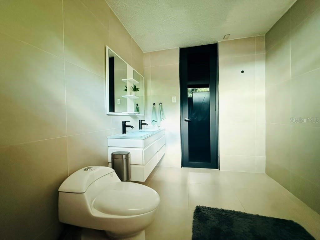 292 Valladolid Property Photo 15