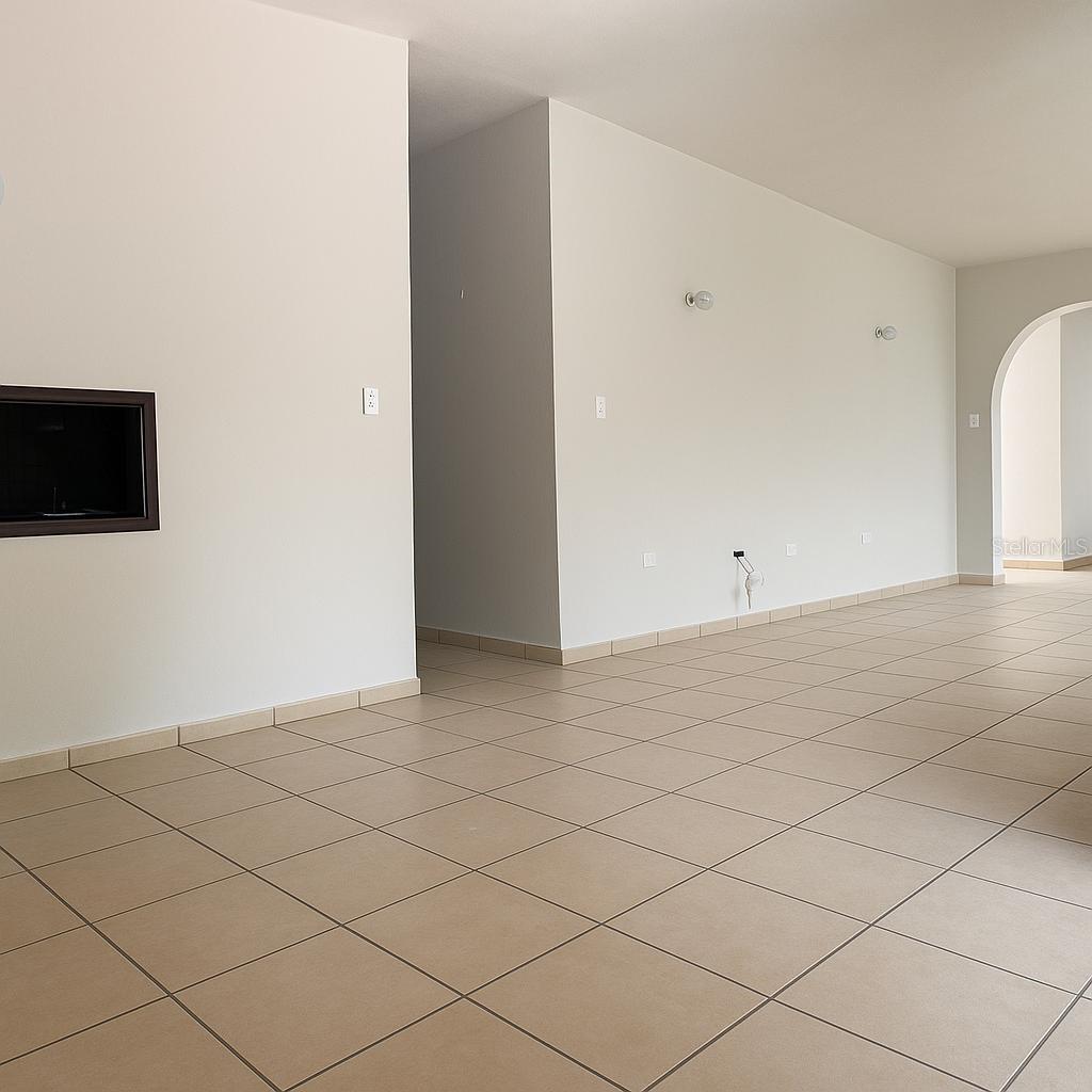 3 Clarisa St #447 Property Photo 4