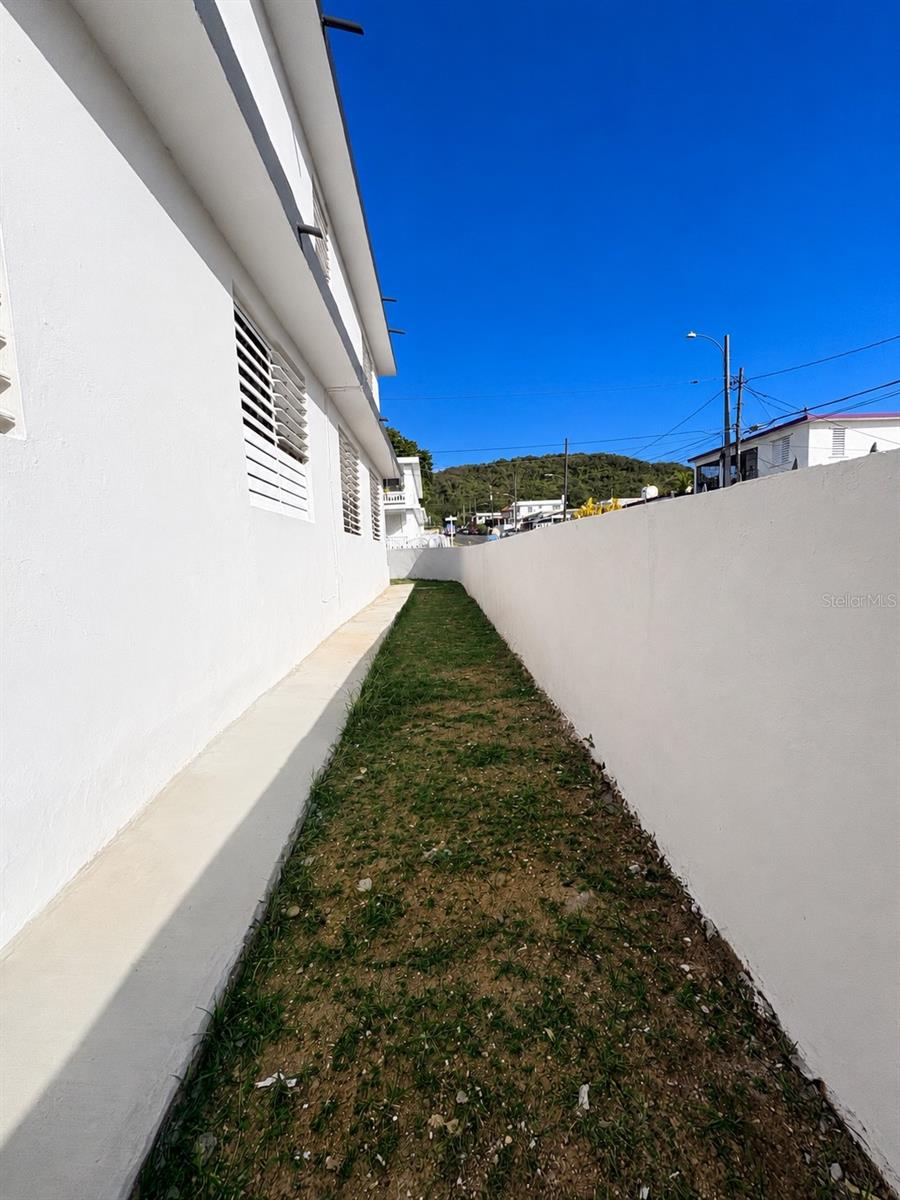 7 C-12 Property Photo 3