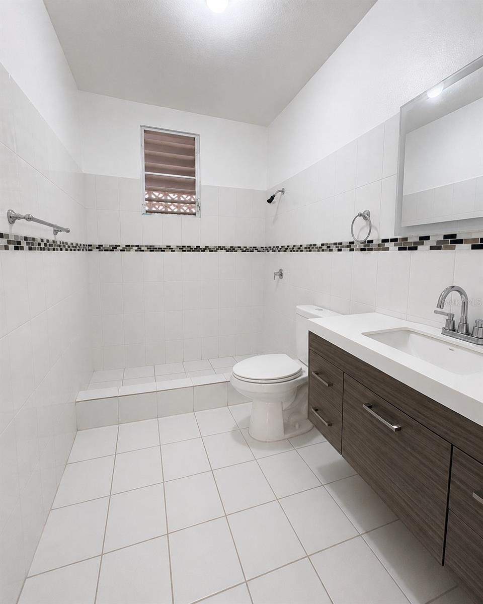 7 C-12 Property Photo 15