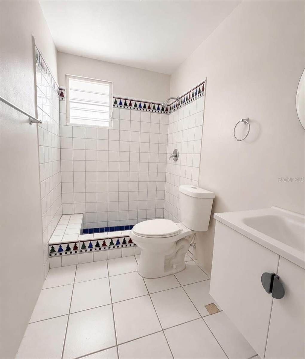 7 C-12 Property Photo 23