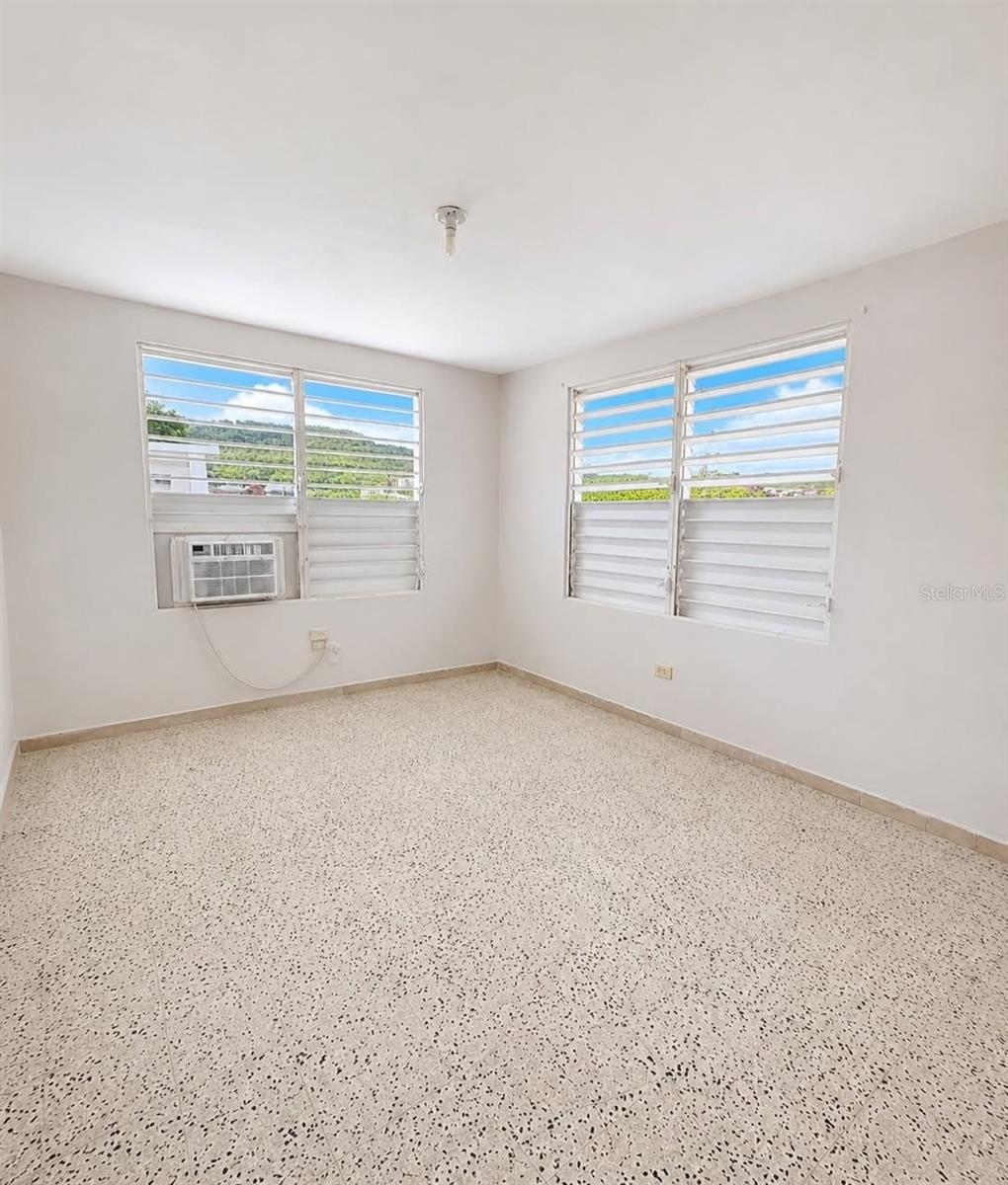 7 C-12 Property Photo 26