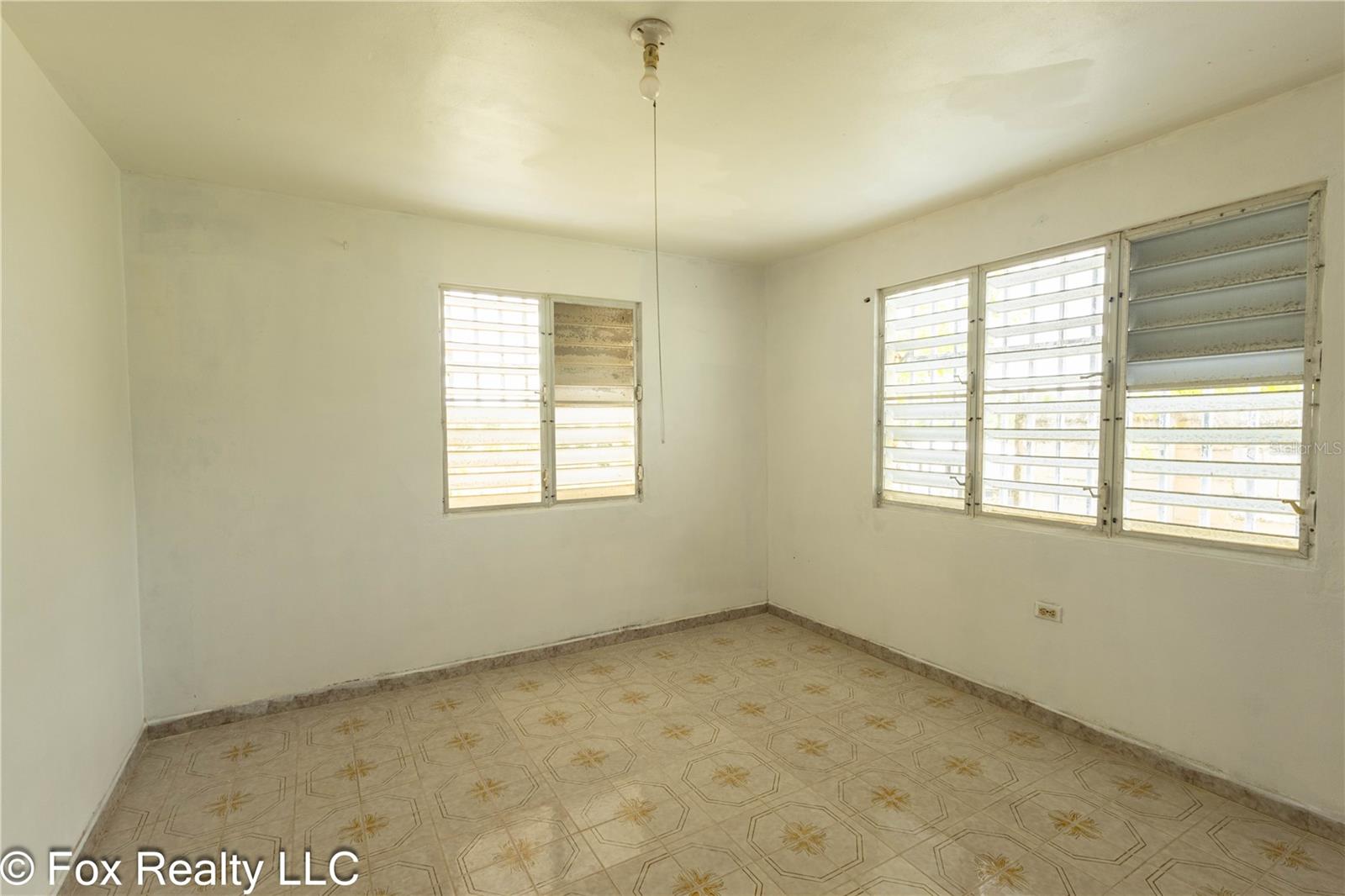 Solar B Avenida Maria Bettega Property Photo 14
