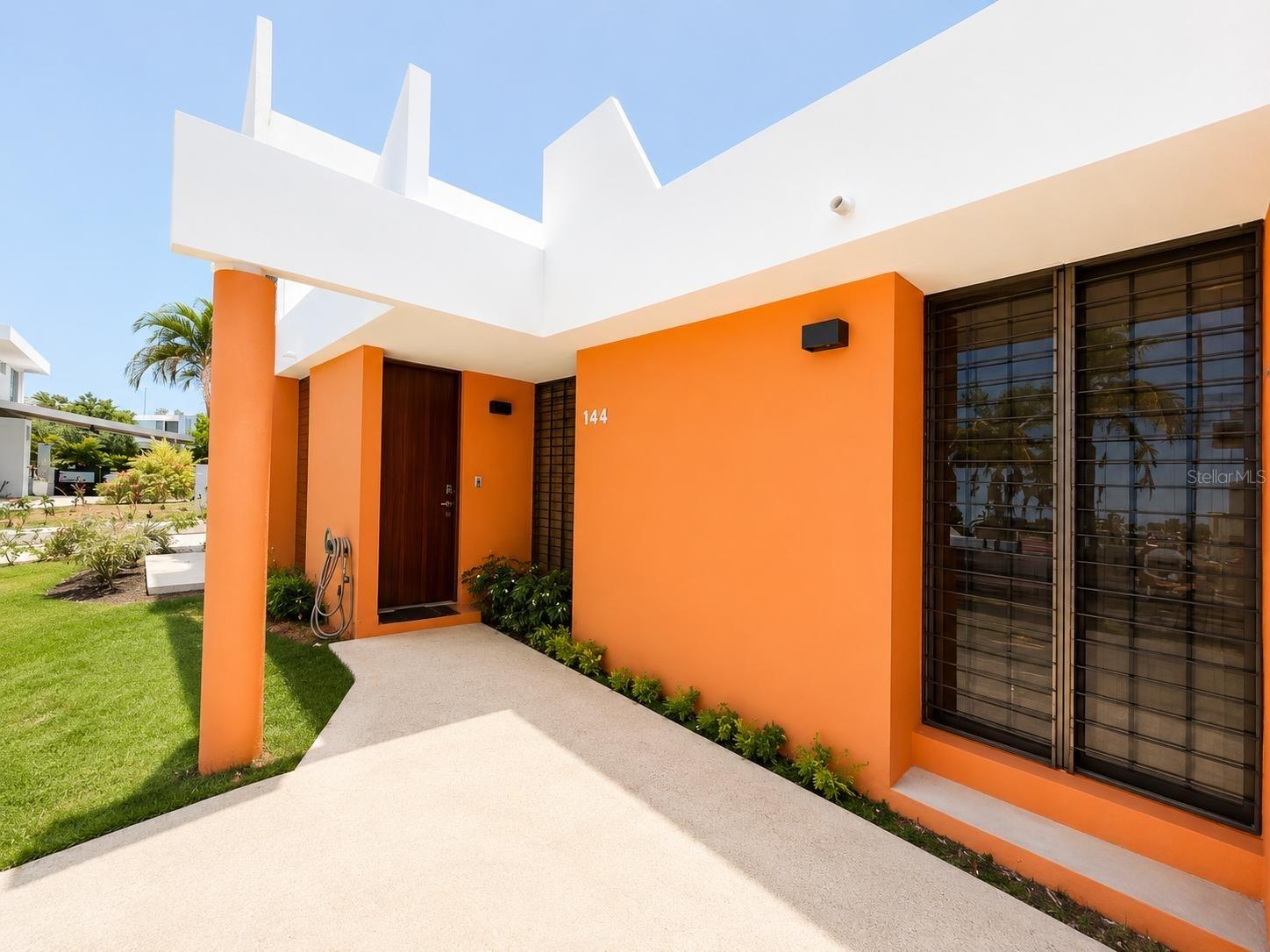 144 PLAZA VIRGEN GORDA Property Photo 1