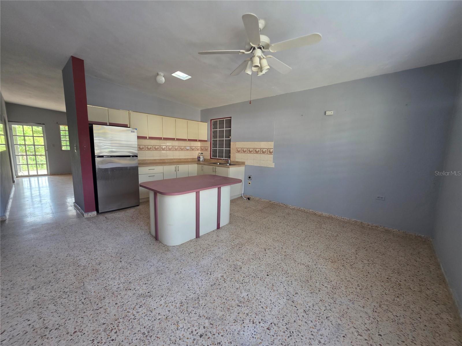 638 Km 3.5 Bo Arrenalejos Property Photo 11