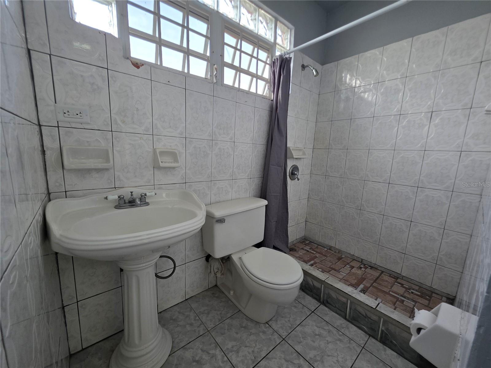 638 Km 3.5 Bo Arrenalejos Property Photo 17