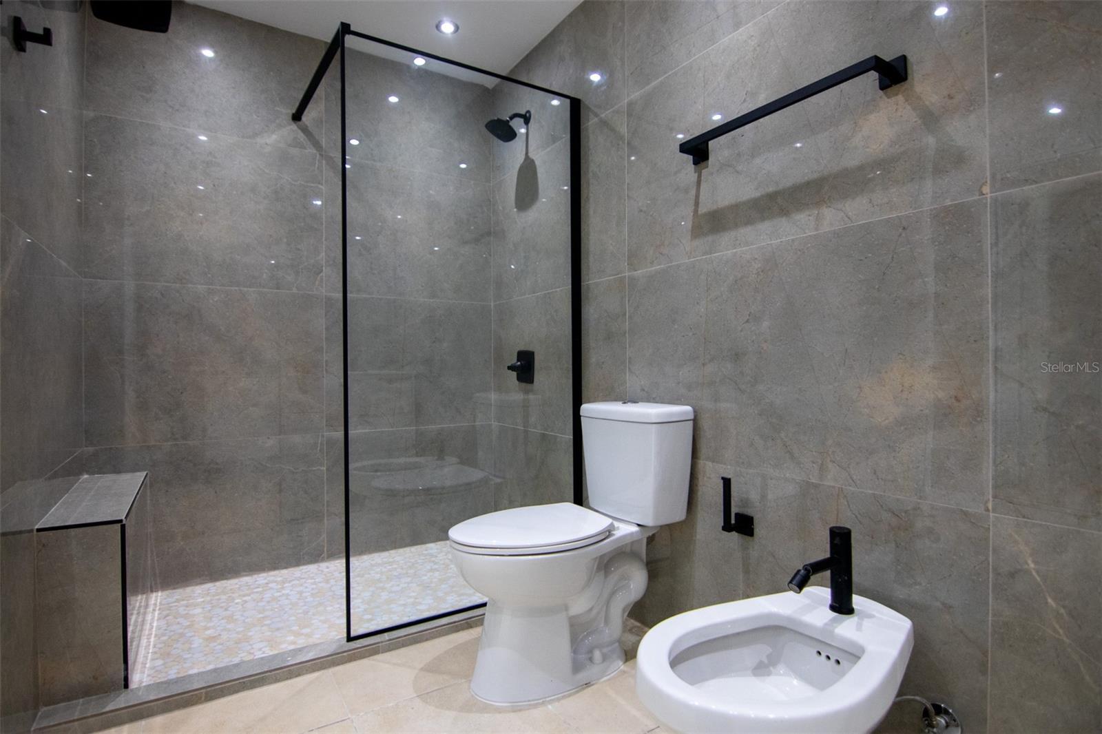103 Avenue De Diego Ave #1102-s Property Photo 8