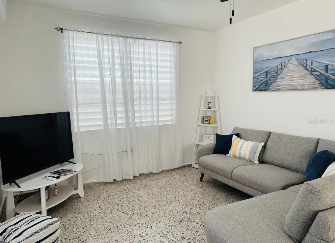 Calle Ii 2 3301 Combate Property Photo 4