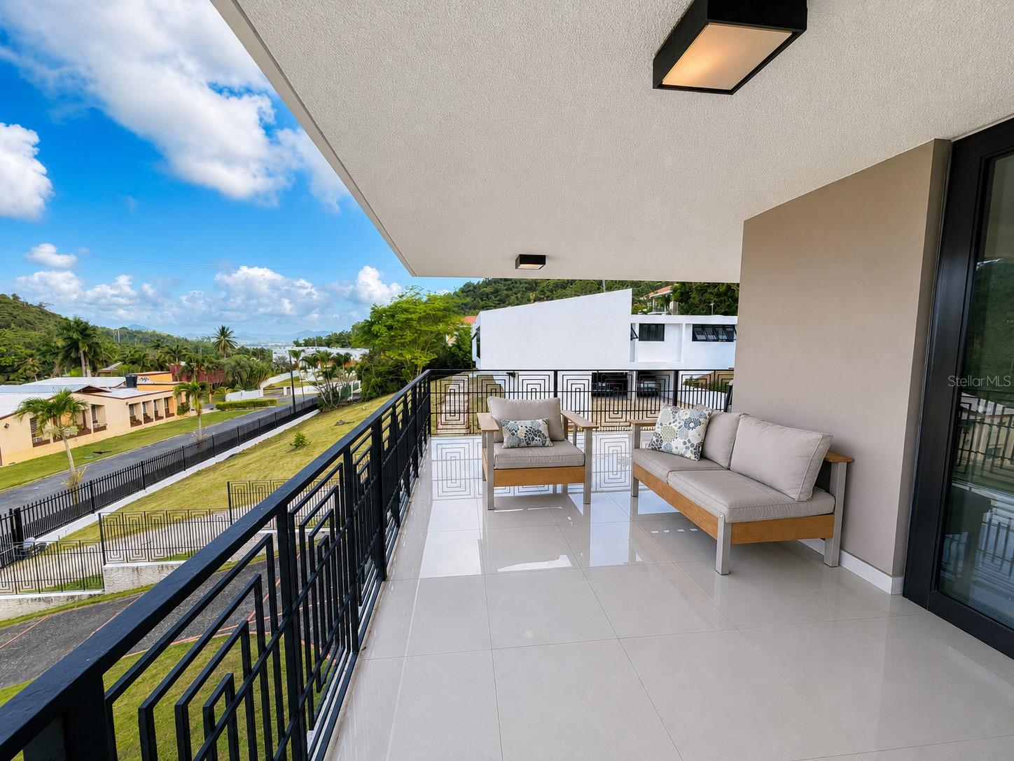 B7 Calle Industria Property Photo 15